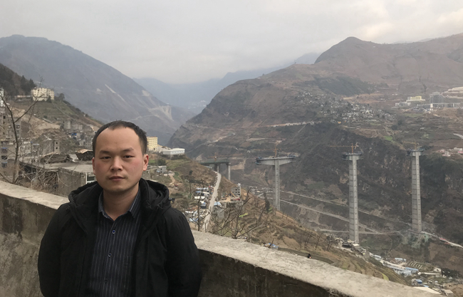 脱贫攻坚，我在一线